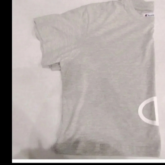 NWOT WOMENS CHAMPION SCRIPT
LOGO CROPPED TEE GRAY SIZE LARGE - Picture 4 of 5